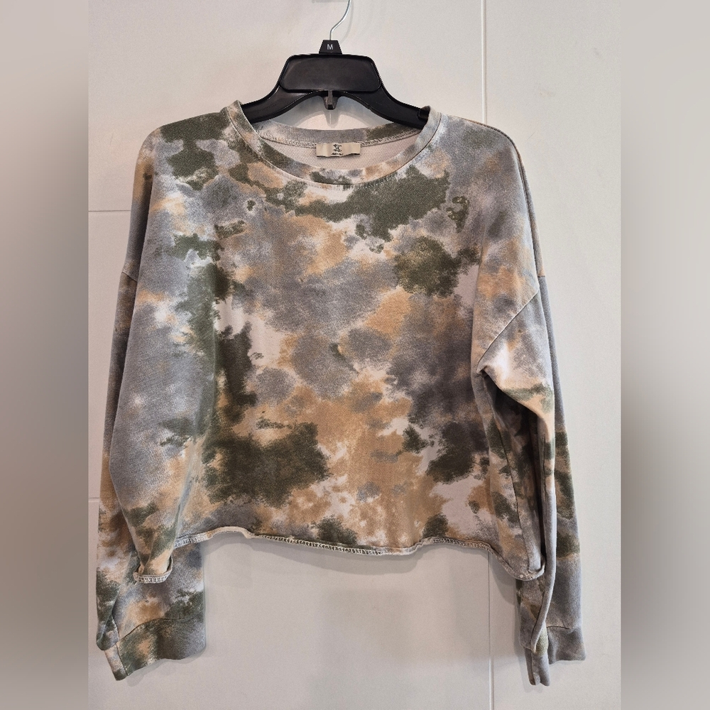 V & L made in Italy thin sweater